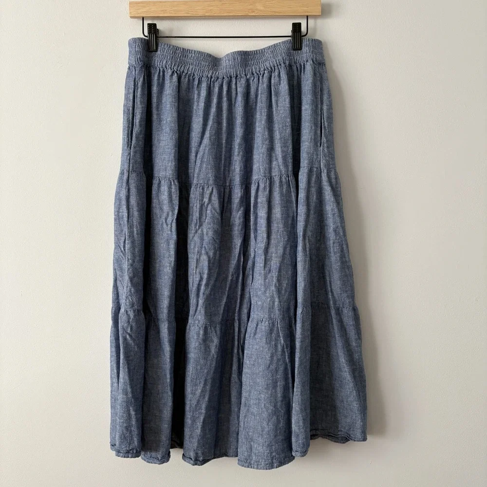 Linen Blend Tiered Chambray Midi Skirt Blue Size M Coastal Cowgirl Western Boho - Picture 2 of 9
